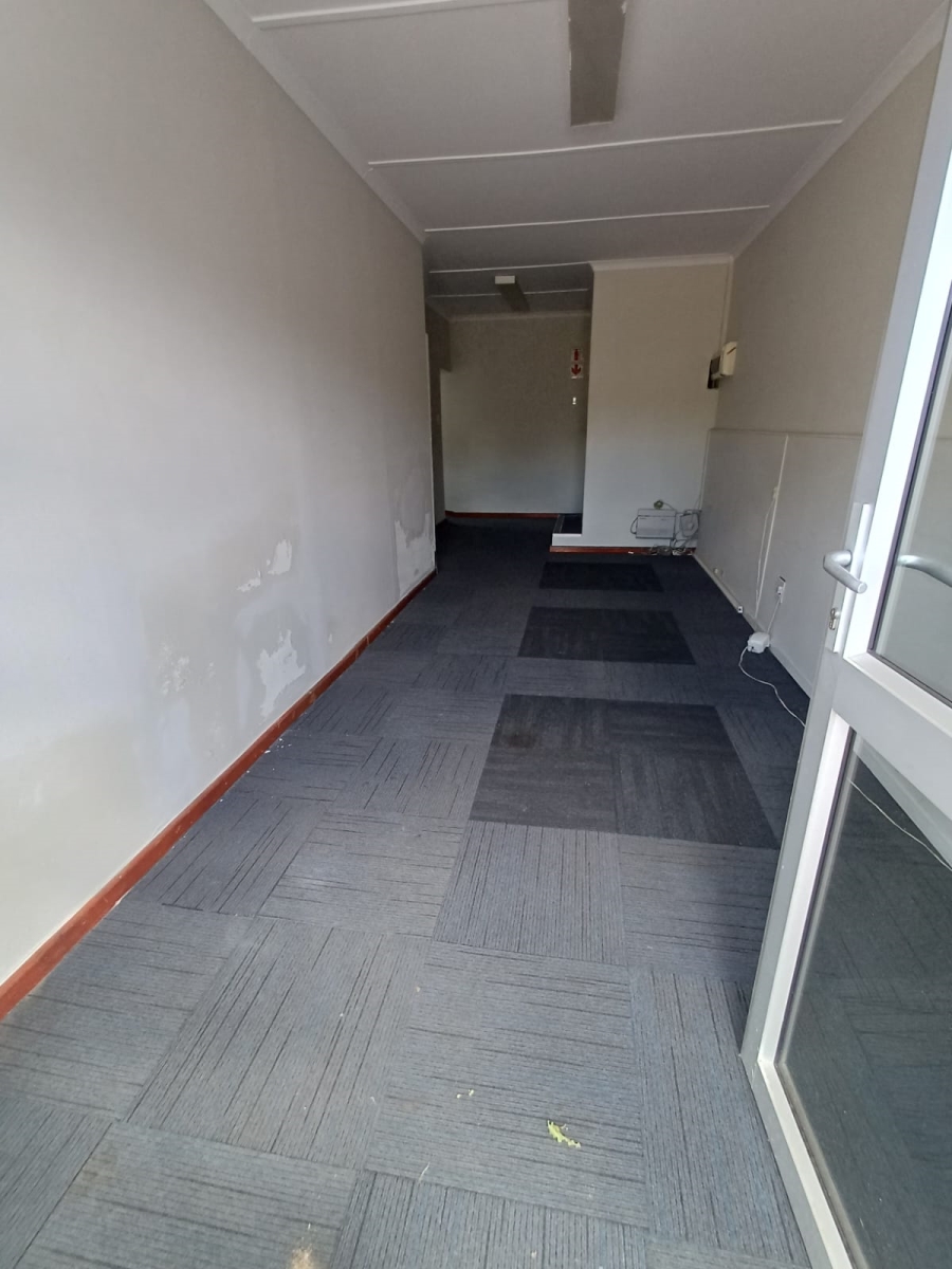 To Let commercial Property for Rent in Queenstown Central Eastern Cape